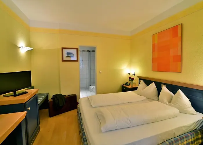 Markgrafler Hof Penzion 3*